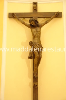 Restauro conservativo del Crocifisso del XVIII SEC. ubicato nella Chiesa di S. Francesco Saverio in Foggia