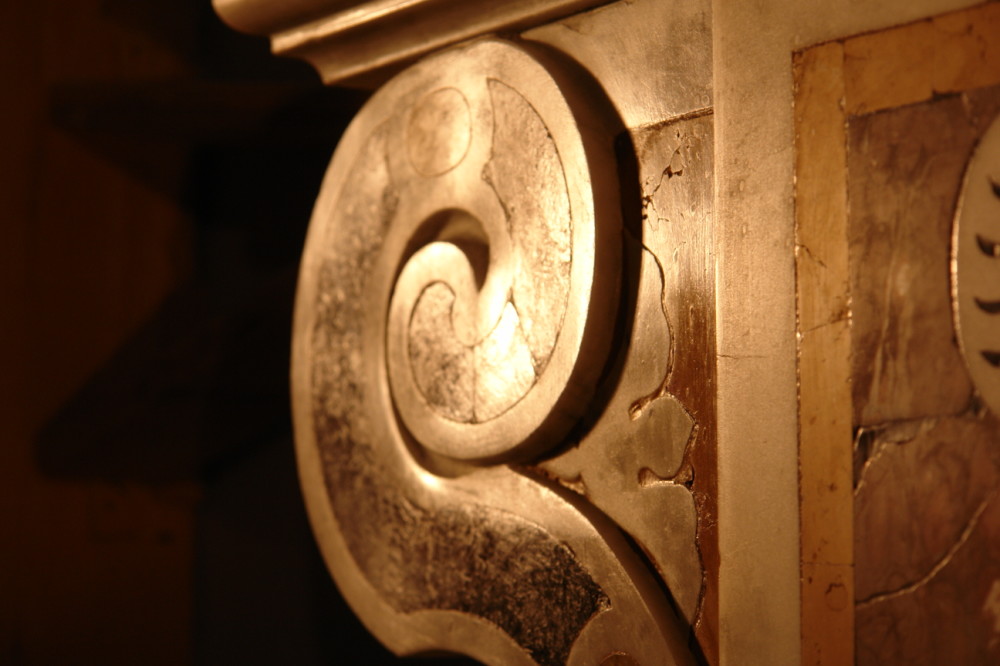 Restauro conservativo dell'altare marmoreo