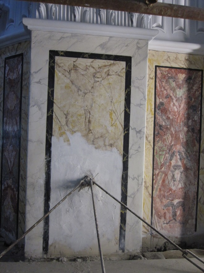 Restauro conservativo dei finti marmi