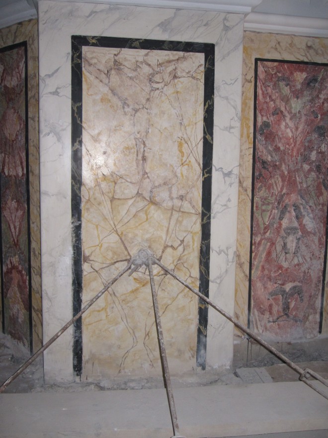 Restauro conservativo dei finti marmi