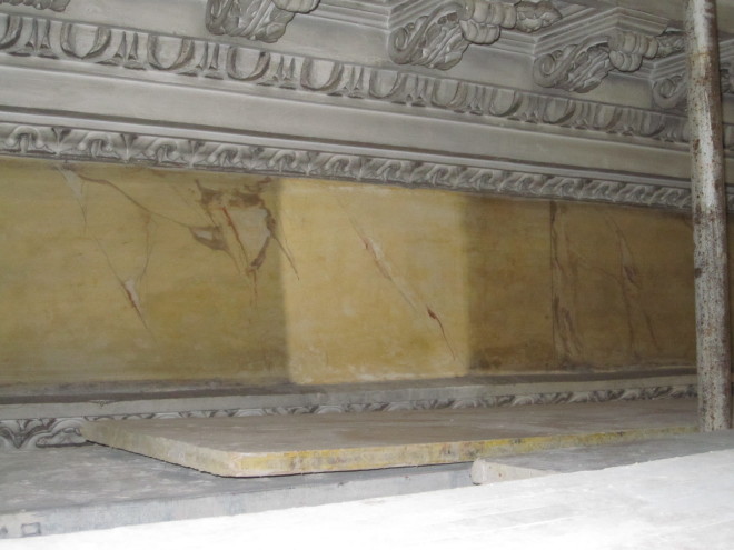 Restauro conservativo dei finti marmi